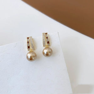 Chesnut Caramel Sparkling Champagne Pearl Earrings