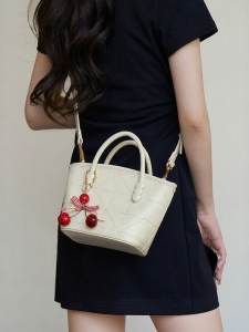 Josiny | Stylish Versatile Small Shoulder Bag