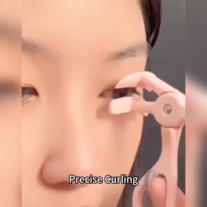 Penjepit Pelentik Bulu Mata Eyelash Curler Makeup Tools Penjepit Bulu Mata Dengan Silikon