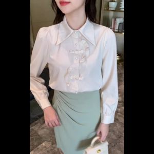AMMIN 2024 Autumn New Simple lapel Fashion Vintage disc button design Long sleeve Commuter Chiffon shirt Womens new Chinese Sweet Pleated ruffled single-breasted elegant blouse