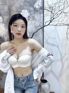 [Ready stock]4CM Thick Front Closure Bras For Women Strapless Push Up Invisible Underwear Wireless Anti-slip Intimate Lingerie
