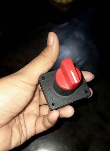 Gercapshop Main Switch Battery Saklar Kuningan Pemutus Arus Accu Aki Baterai Mobil Motor Switch Cut On Off Engine Perahu dll