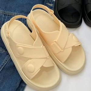 Dép sandal nữ quai chéo 2 nút nhựa dẻo đi học có quai dán đế cao su êm chân đi mưa thời trang GL095