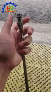 Cần Rút INOX 1 Mét dùng cho Bình phun thuốc 2 đầu ren 13.8mm. Lắp được cho tất cả các loại bình phun