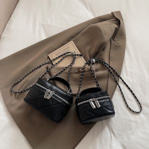 Mini Fashionable Womens Bucket Bag Crossbody Chain Diamond Pattern Soft PU Leather Handbag Casual Style Spring 2025
