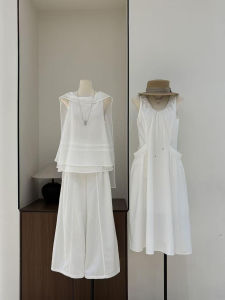 QFN | Sleeveless Casual Holiday Style Slim Fit Top and Loose Trousers Two-Piece Set