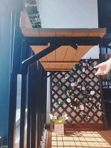 Nordic style folding balcony hanging folding table outdoor bar table computer desk that can be installed without being fixed.