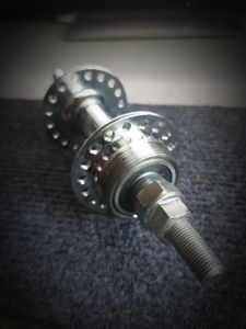 REAR HUB 10G SEALED BEARING DOUBLE THREAD HEAVY DUTY MADE IN JAPAN - FOR BICYCLE