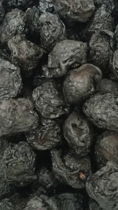 烟熏乌梅 药用乌梅 100g black plum cooking use asam hitam