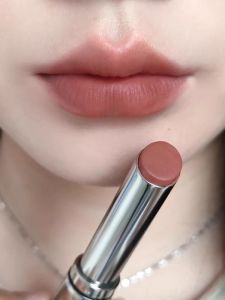 This Is Bare Lips ~ Water Essence Semi Matte Lipstick Moisturizing 00 Primary Color Nude Cameo Brown Lipstick Plain Look
