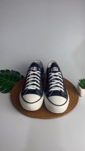 SEPATU SNEAKERS PRIA & WANITA: GAYA TERBARU & OTENTIK CANVAS