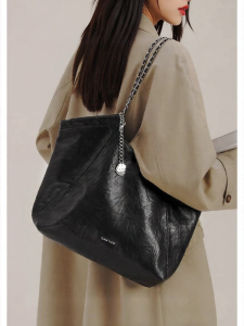 TOUTOU | Black Large Capacity Commuter Womens Tote Bag