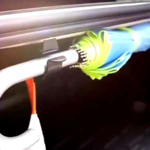 1PCS Car Rear Trunk Umbrella Holder Clip Mounting Bracket Bonnet Organizer Hook Cangkuk Payung