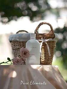 Pure Elements | Long-lasting Fragrant Antibacterial Intimate Wash Laundry Detergent