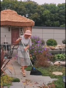 🚚พร้อมส่ง🚚ไม้กวาดยาวสำหรับงานทำความสะอาดในโรงงาน ลานบ้าน กลางแจ้ง ถนน และใช้ในบ้าน