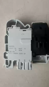 Công tắc cửa khóa cửa máy giặt BOSCH 3 chân