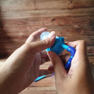 Pemilihan Alat Makan Bayi: Baby Feeder MPASI, Sendok Sensor MPS, & Sendok Botol Empeng