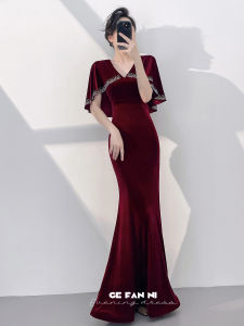 Luxury Burgundy Velvet Mermaid Evening Gown