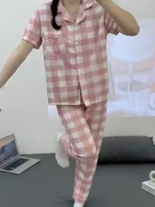 Y&L FASHION #P031 High Quality Polyester Plaid Short Sleeve Pajama Set Home Wear Set