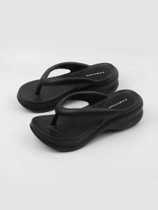 Zhao Lusi Same Style Flip Flops Female Summer Outwear Shit Feeling Thick Sole Increased French Fashion Non Slip Beach Slippers