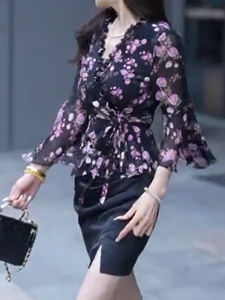 SHUAIYUE | Áo Blouse In Hoa Tay Chuông Đai Nịt Eo Mùa Hè 2026