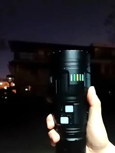Đèn Pin LED Công Suất Cao GT61 Đèn Pin Chiến Thuật Có Thể Phóng To Siêu Sáng Đèn Pin Cắm Trại Khẩn Cấp Ngoài Trời Chống Nước Với Chức Năng Sạc Dự Phòng