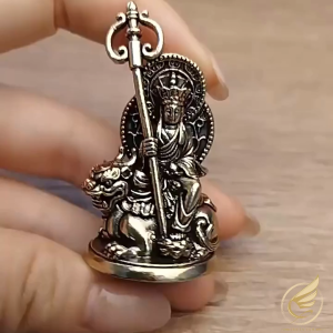 Decor Mini Tượng Đồng Phật Giáo Địa Tạng Vương Bồ Tát Cưỡi Đề Thính Trang Trí Tiểu Cảnh Thờ Tự - Đồ Đồng Thuận Tâm