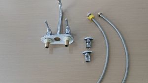 สายน้ำดีถักรุ่นใส้ยาง Epdm ทนแรงดัน แกนทองเหลือง น็อตสแตนเลส พร้อมตัวบิด ไม่ต้องใช้ประแจ 60-80 ซม