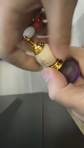 Parfum Mobil Gantung: Pengharum Interior Mobil yang Tahan Lama