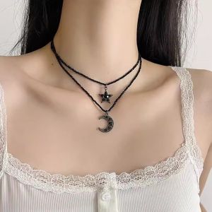 Y2K Spicy Girl Style Necklace Womens Luxury Design Star Moon Layering Clavicle Chain High-End Feel Trendy Choker Necklace