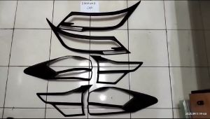 PAKET GARNISH LAMPU HITAM BLACK DOFF LIS LIST LAMPU DEPAN BELAKANG ALL NEW RUSH TERIOS 2018 2020 2021 DCA