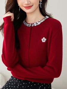 เสื้อคาร์ดิแกนถักสีแดงสำหรับผู้หญิงในช่วงฤดูหนาวปีใหม่ ทรงหลวม ประดับลูกไม้ เสื้อคลุมกันหนาวแบบสวมหัว ทรงเข้ารูป แขนยาว สีพื้น