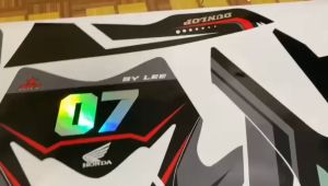 Decal CRF 150 L MOTIF SIMPLE HITAM ABU2 LIS MERAH D-I2-427 I2-101