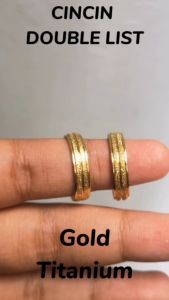 Cincin Couple Pria Wanita Titanium Zircon Pasir Double List