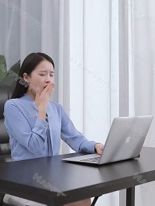 Portable Folding Camping Chair: A Black Outdoor Folding Chair with Cup Holder & Comfortable Pillow