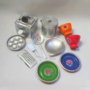 Mainan kompor kotak bisa menyala ada sumbu dengan set piring gelas gerabah sepaket