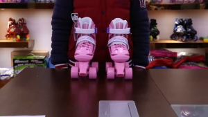 【Local Ready stock】SOLOMAN Double Row Size Adjustable Roller Skates 4 Roller Skates for Kids Beginners