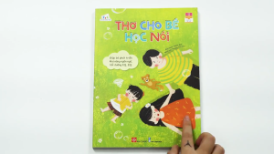 Sách Thơ Cho Bé Học Nói - Giúp Trẻ 0-6 Tuổi Phát Triển Khả Năng Ngôn Ngữ - Đinh Tị