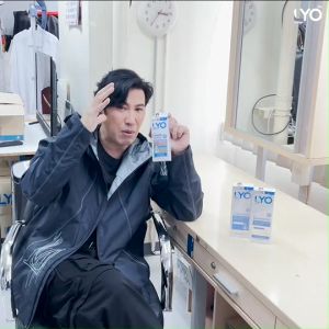 [  ไลโอ มินิ 2 แถม 4 ]LYO MINISET แฮร์โทนิค ขนาด 30 มล. 2 แชมพู ขนาด 50 มล. 2 ครีมนวด ขนาด 50 มล. 2 ส่งฟรี