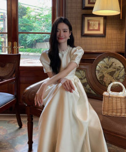 ชุดเดรสยาวแขนพองคอโปโลเอวสูงสไตล์ใหม่ฤดูใบไม้ร่วงสำหรับผู้หญิง ชุดเดรสยาวทรงเอเอวสูง ชุดเดรสยาวทรงเอ