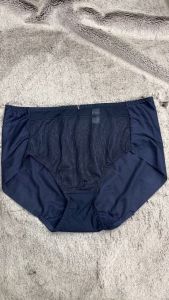 Celana Dalam Wanita Vivien Seamless Model Midi Pakaian Dalam / Underwear Panty A704