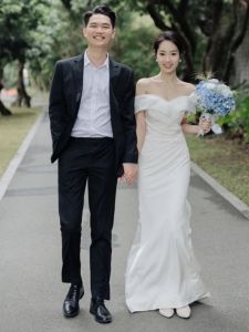 Simple Elegant Bridal Gown for Women Soft Satin One-Shoulder Lightweight Style with Fishtail Waist Mid-waist Length Zipper Closure