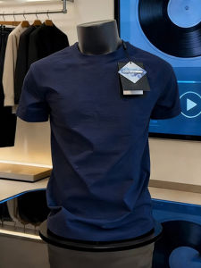 Cool Quick-Dry Thin Fitting Mens T-Shirt