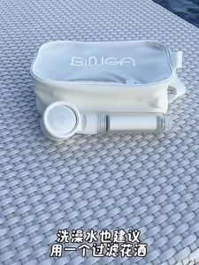 ใหม่อัพเกรด ฝักบัวกรองน้ำ ฝักบัวแรงดันสูง ฝักบัวพร้อมไส้กรอง รุ่นพรีเมียม (ฝักบัว + ไส้กรอง) Shower Filter ใหม่อัพเกรด กรองหัวฝักบัว กรองไอออนลบ แกนฝ้ายทำน้ำให้บริสุทธิ์ หัวฝักบัวหนา หัวฝักบัวที่ถอดออกได้ หัวฝักบัวซุปเปอร์ชาร์จ