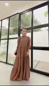 HANUM MAXI DRESS PAKAIAN WANITA MODEL GAMIS SYARI ADEM LEMBUT JATUH TEBAL TIDAK MENERAWANG MAT SHAKILA CHARLA STRETCH SIZE S M L XL XXL UKURAN NORMAL REGULER BESAR GEDE JUMBO OVERSIZE LD 92 98 104 110 120 CM NYAMAN DI PAKAI JAHITAN RAPIH BERKUALITAS