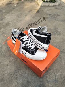 separu pria sepatu wanita wisthoof