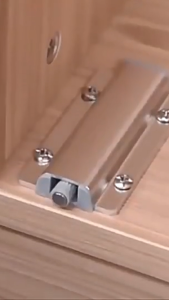 10pcs Cabinet Magnetic Push Lock Cabinet Hardware Push Touch Lock Kitchen Door Push Release Lock for Drawer Closing Push Buckle