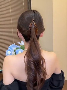 New Fish Shape Hair Claw Clips Ponytail Holder Twist Banana Barrettes Hairpins Hair Accessory