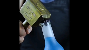 Thors Hammer Bottle Opener Built-in magnet Creative Beer Opener Marvel Themed Opener Bottle Opener