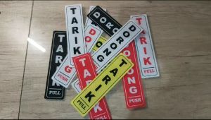 A01 - Acrylic Sign Stiker Akrilik Tarik Dorong Premium Tahan Air Termurah dan Bisa Custom